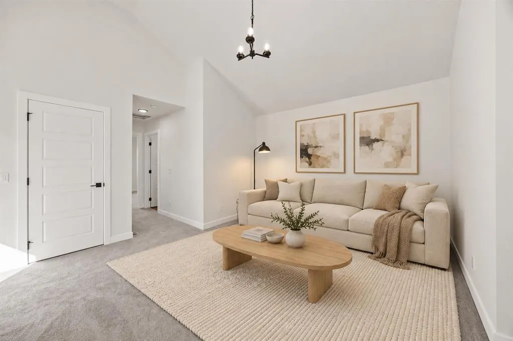 160 Snowberry Common SE