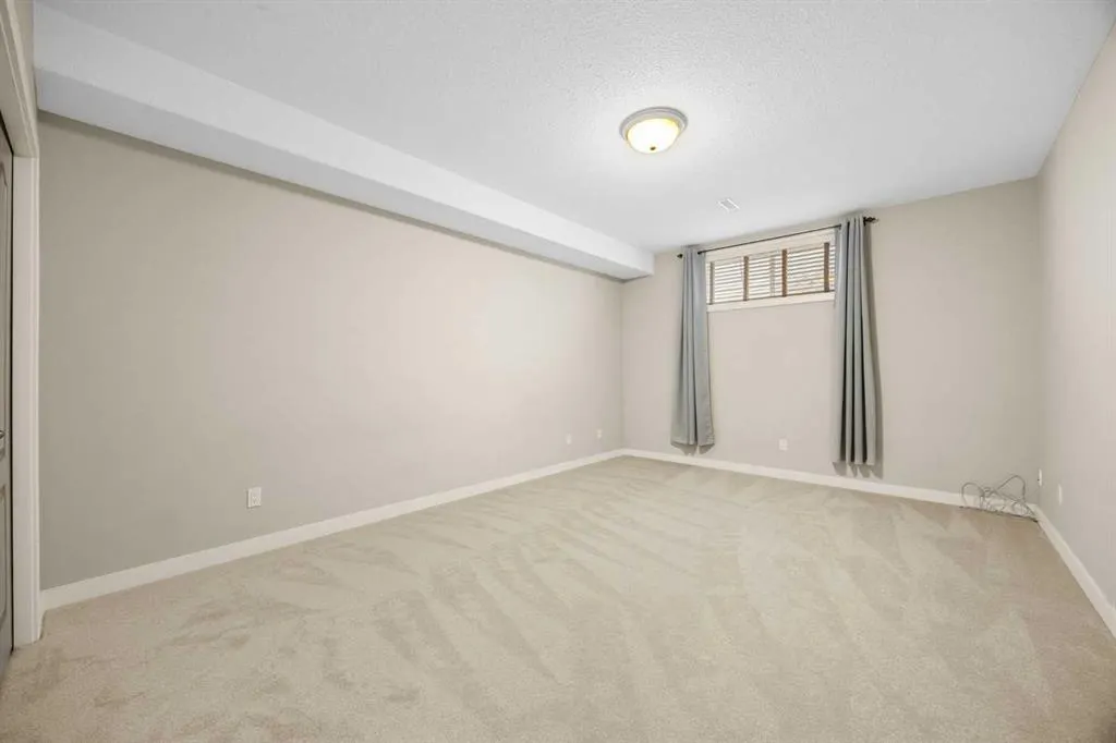 93 Coach Court SW