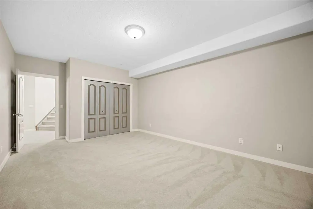 93 Coach Court SW
