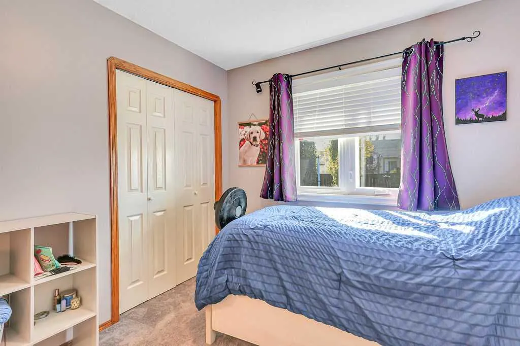 124 Lamont Close
