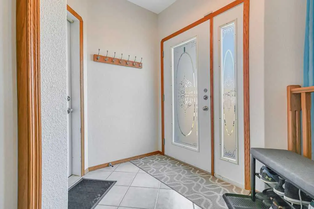 124 Lamont Close