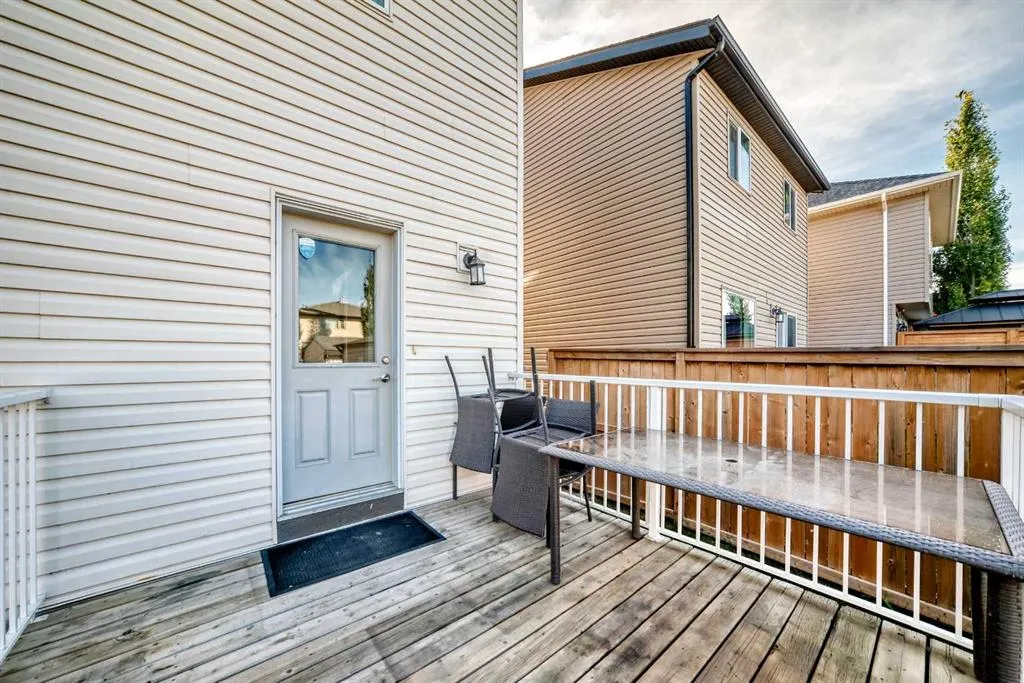 83 Legacy Crescent SE