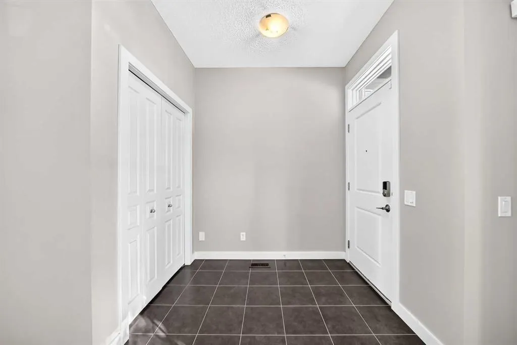 83 Legacy Crescent SE