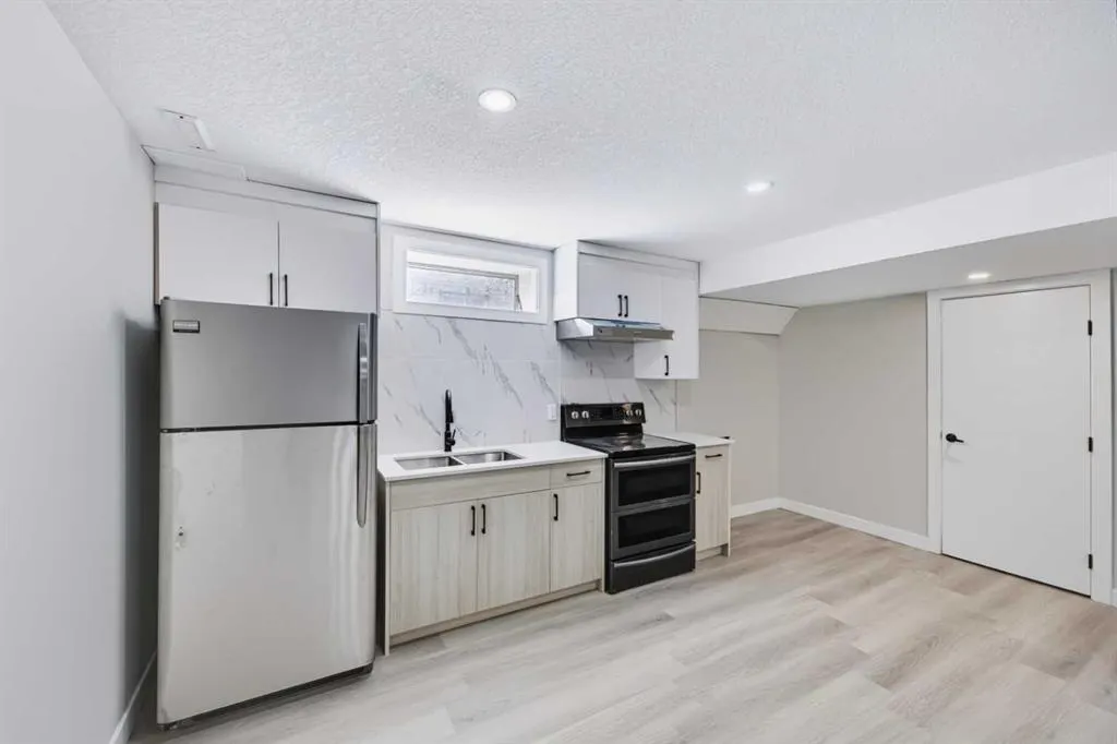 139 Falsby Road NE