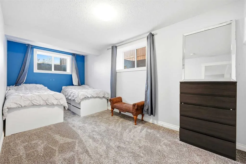 1412 Bayside Avenue SW
