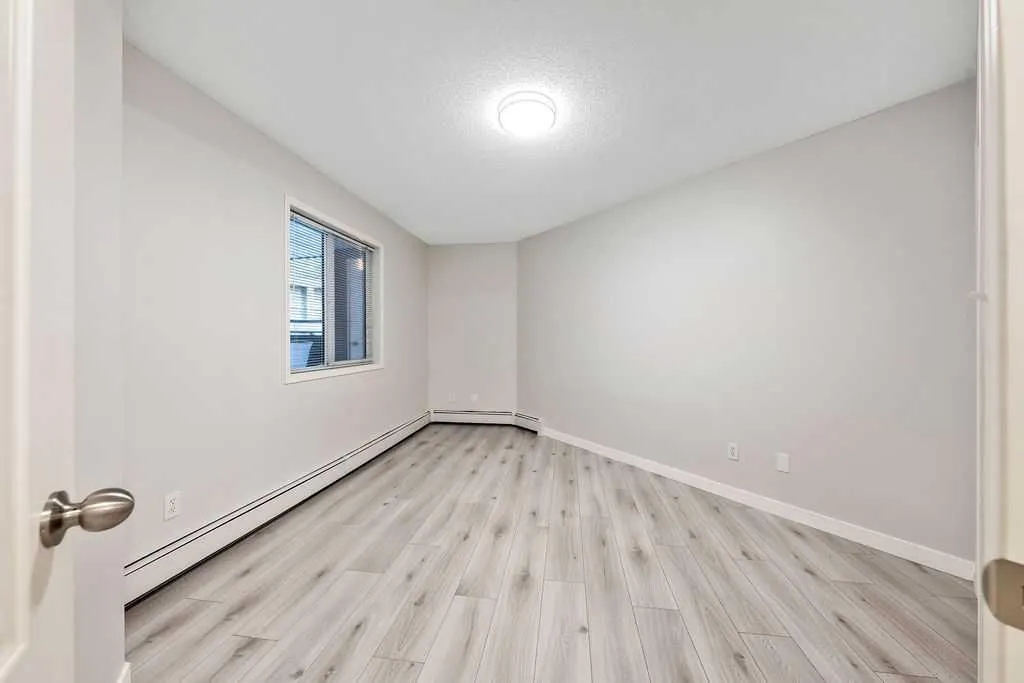 20 Sierra Morena Mews SW #109