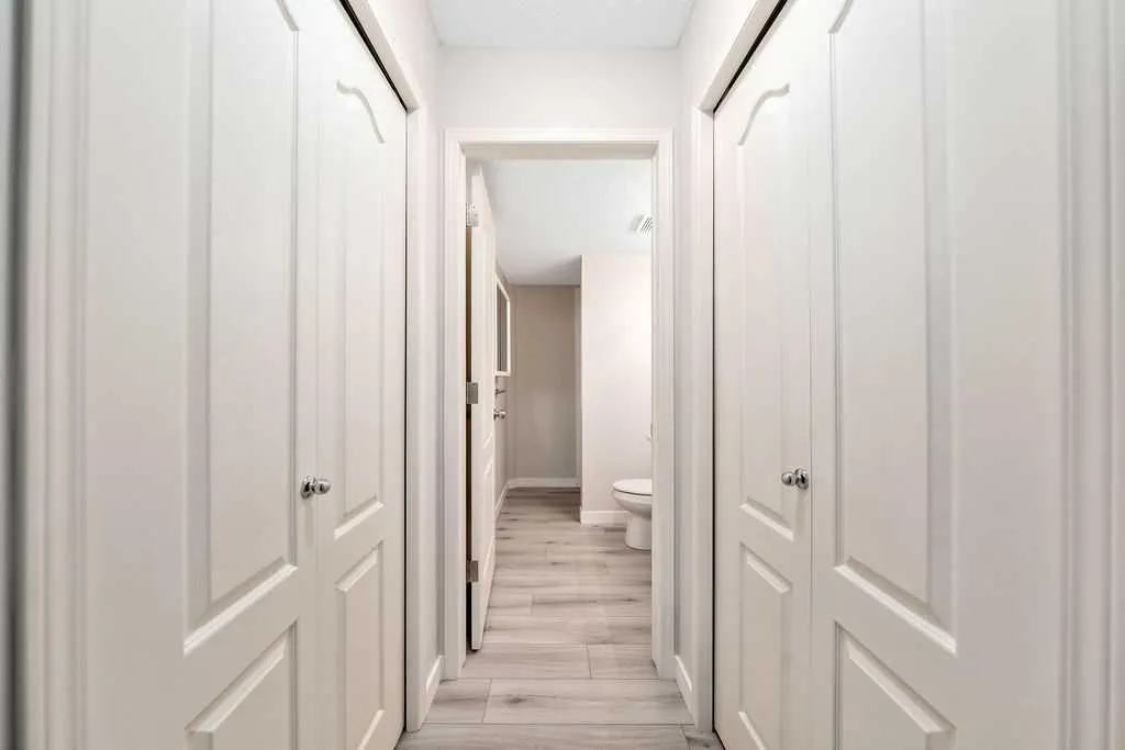 20 Sierra Morena Mews SW #109