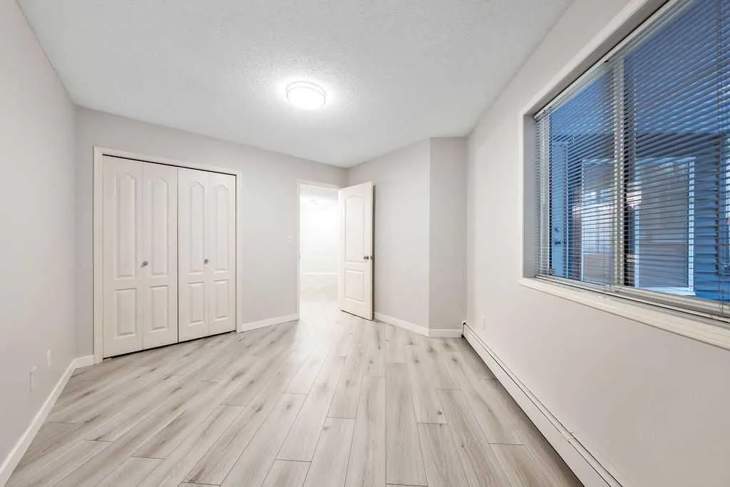 20 Sierra Morena Mews SW #109