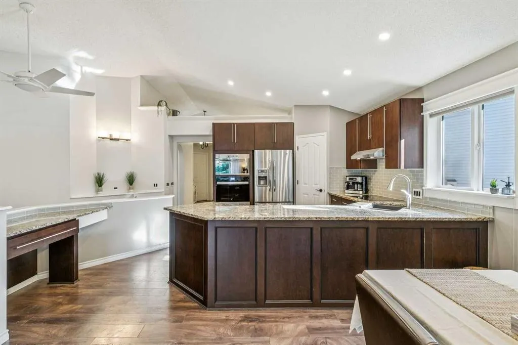 36 Hidden Ranch Mews NW