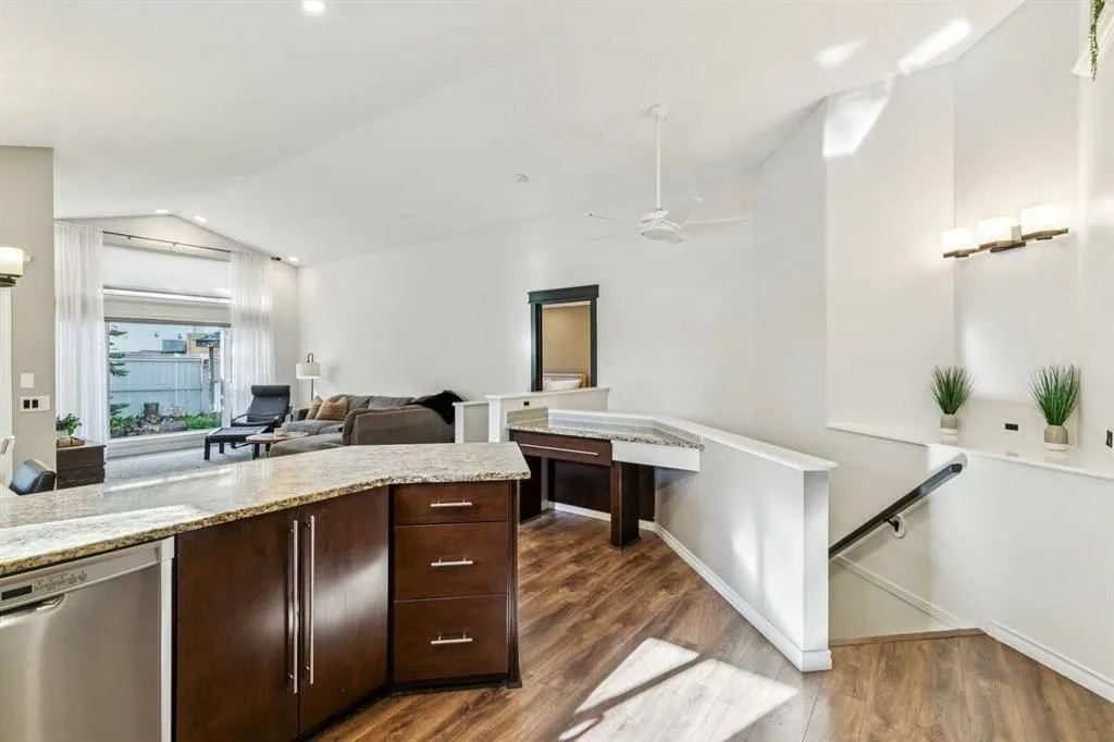 36 Hidden Ranch Mews NW