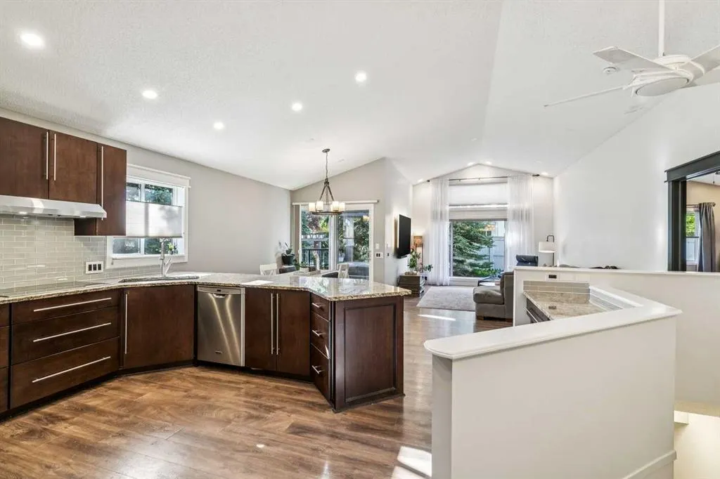 36 Hidden Ranch Mews NW