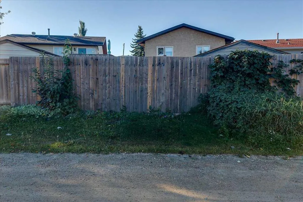 18 Greenham Drive