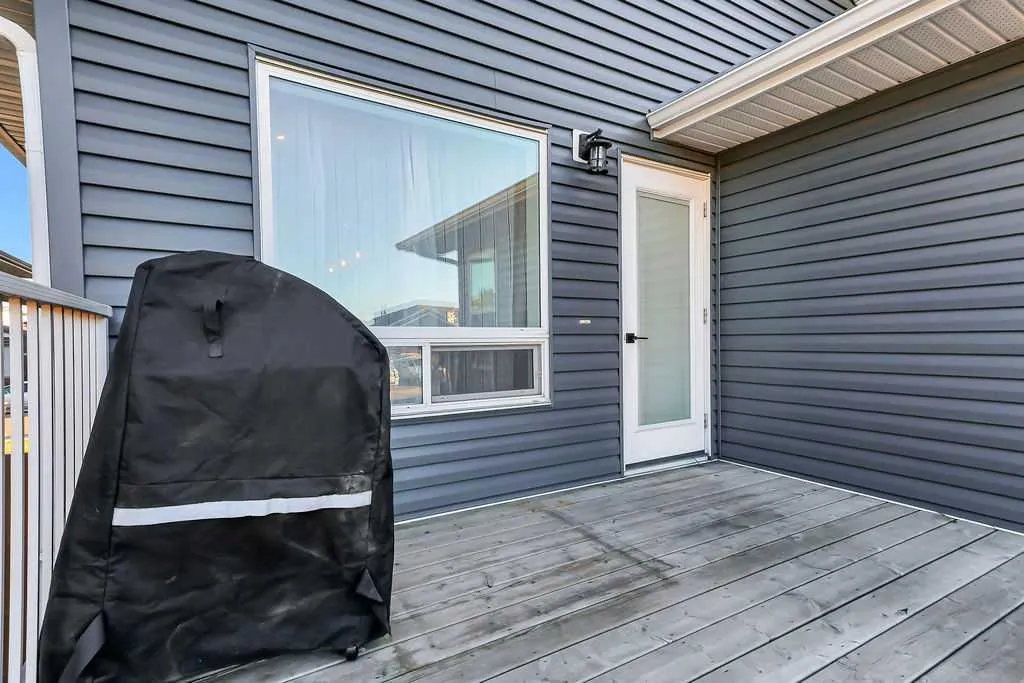 227 Livingston Close