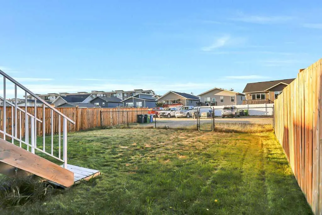 227 Livingston Close