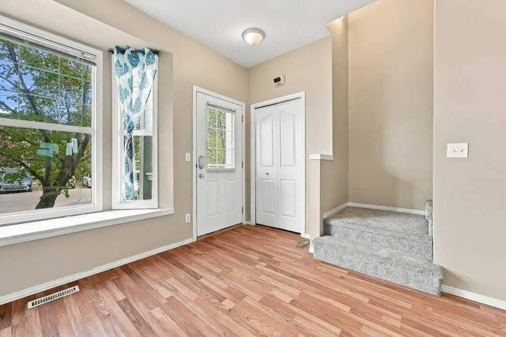 2005 Luxstone Boulevard SW #303