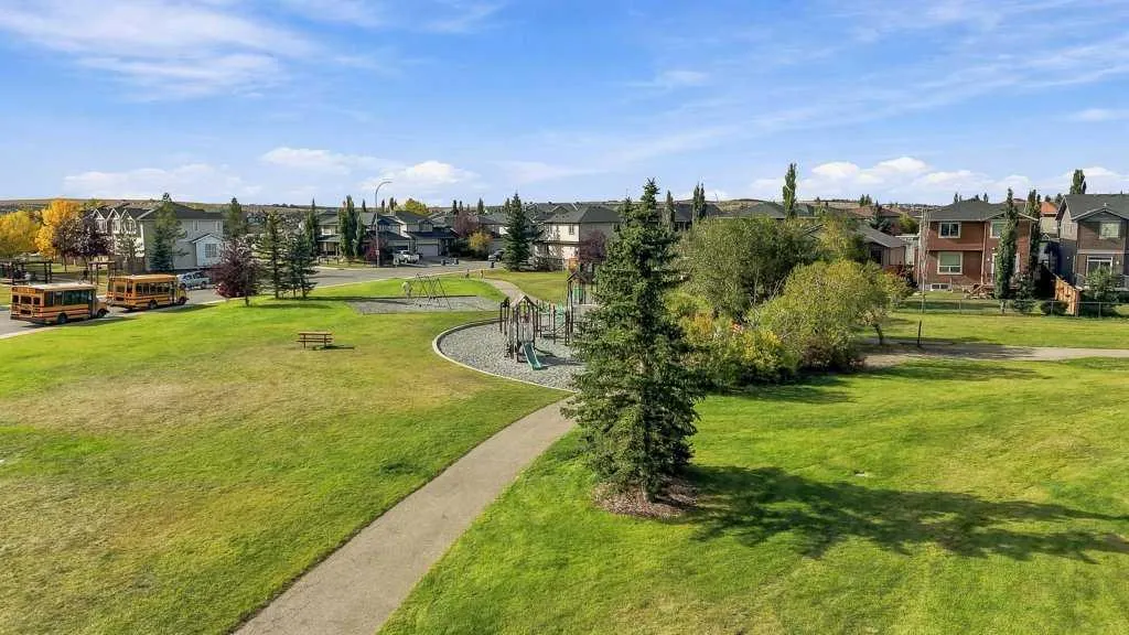 2005 Luxstone Boulevard SW #303