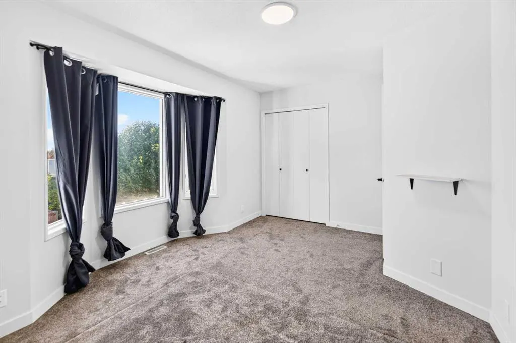 33 Kirsch Close