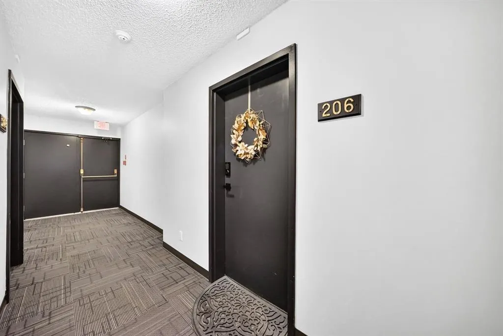 1810 11 Avenue SW #206