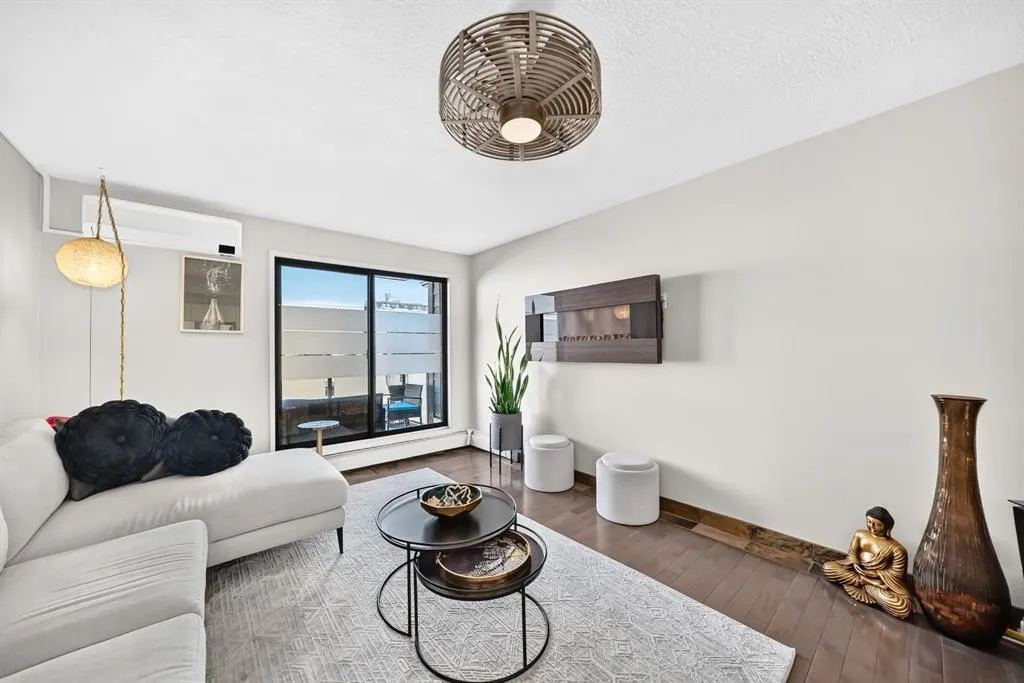 1810 11 Avenue SW #206