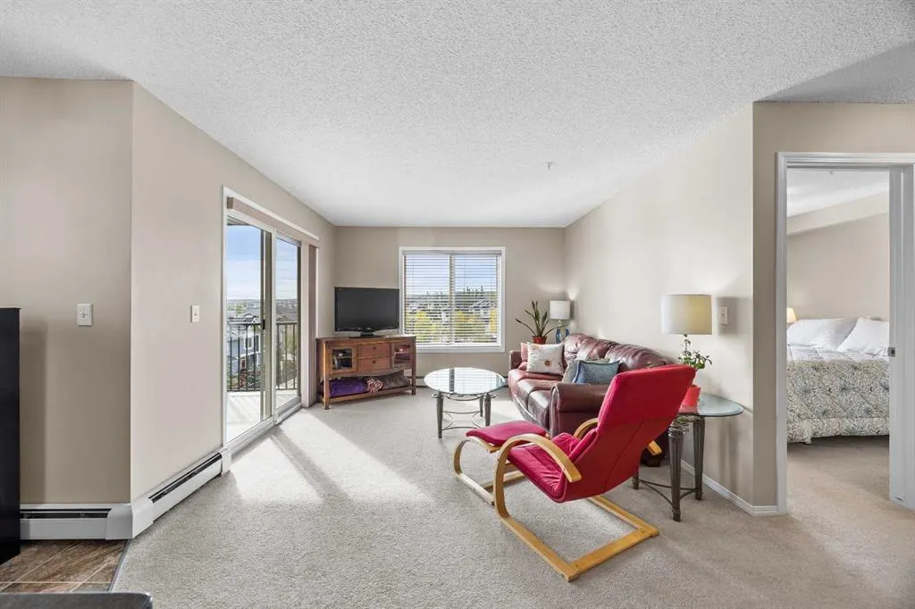 195 Kincora Glen Road NW #324