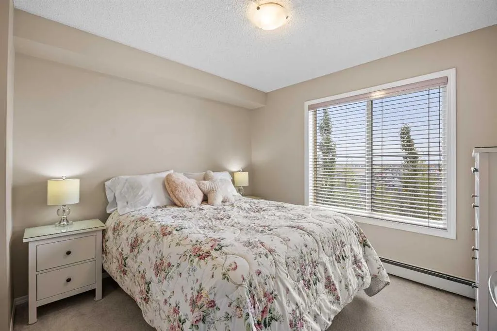 195 Kincora Glen Road NW #324
