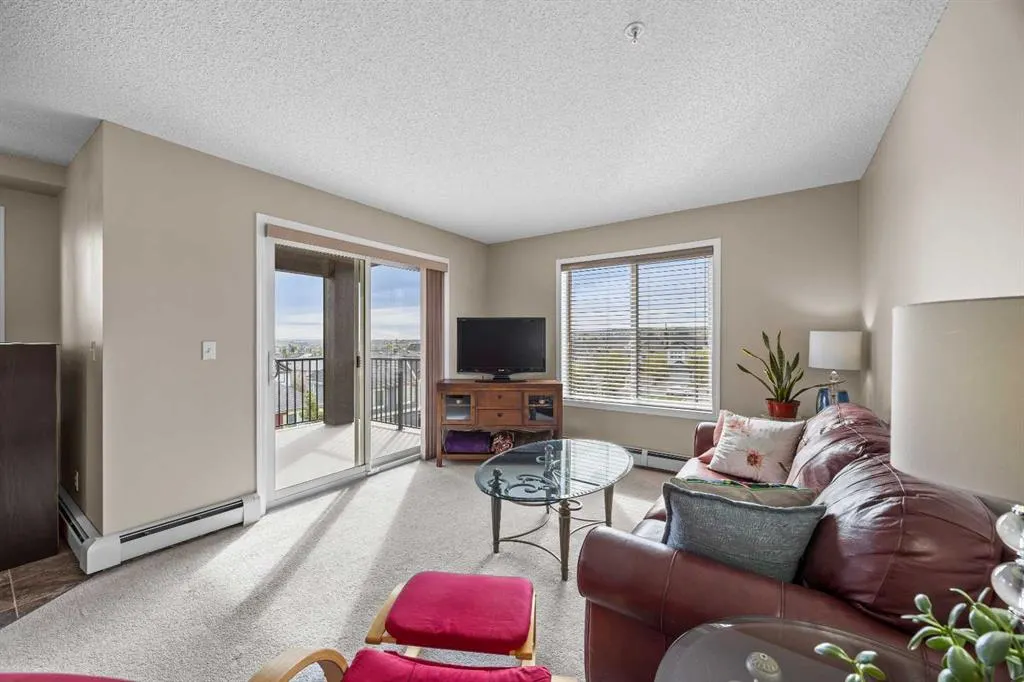 195 Kincora Glen Road NW #324