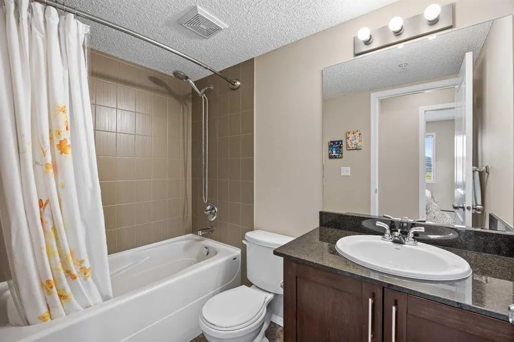 195 Kincora Glen Road NW #324