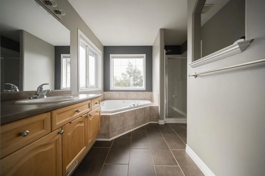 329 Archibald Close