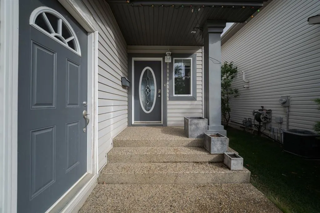 329 Archibald Close