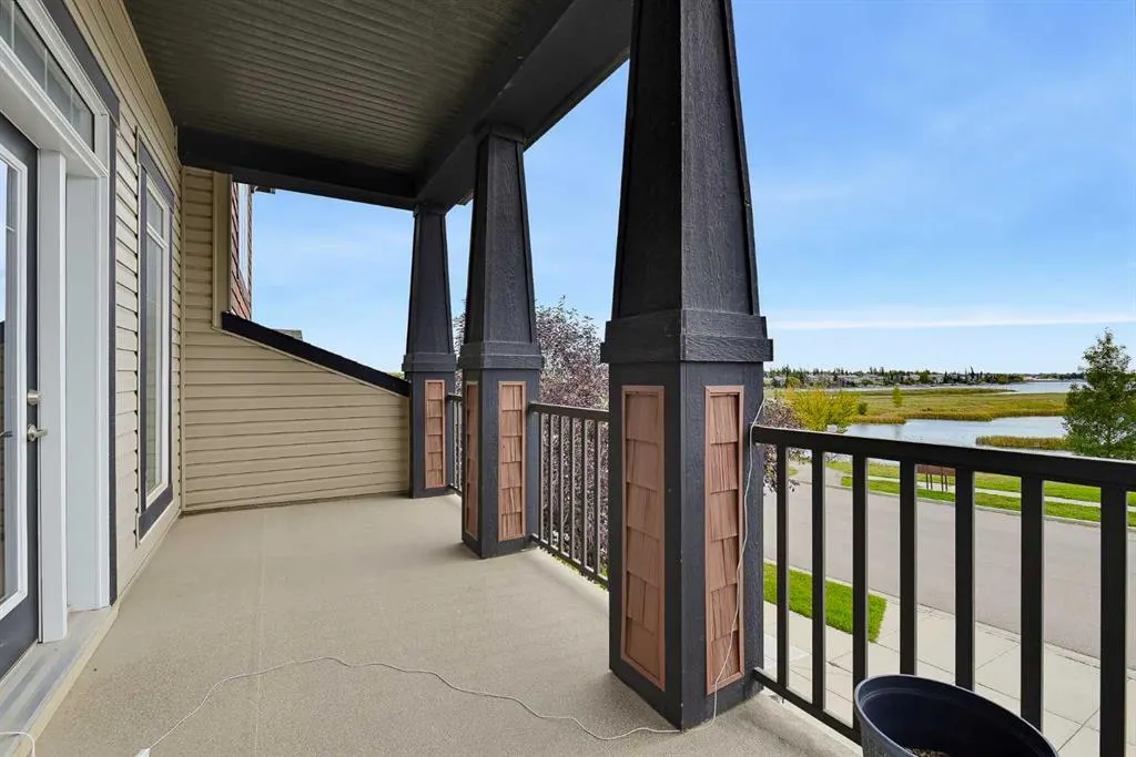 212 Lakepointe Drive