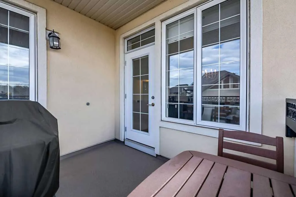 39 Quarry Gate SE #204