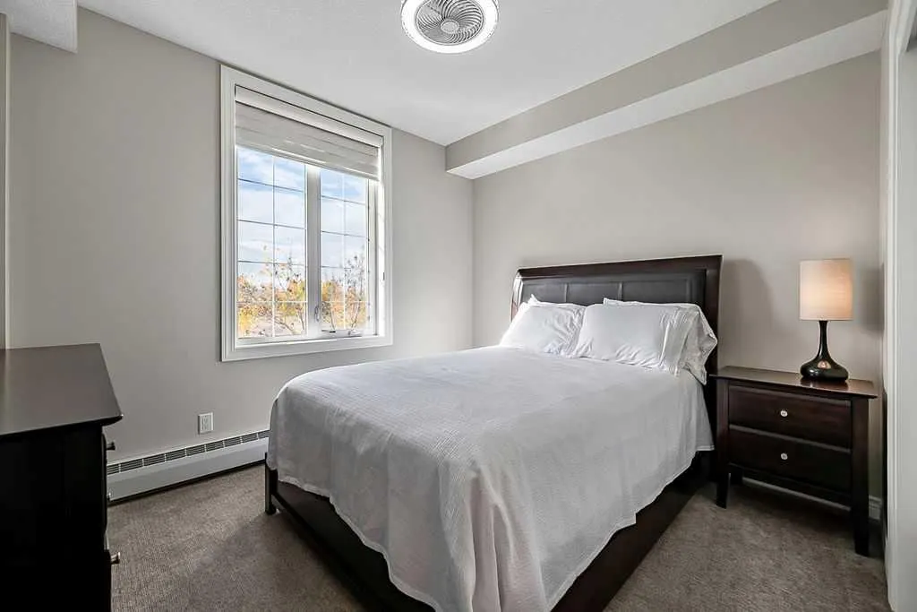 39 Quarry Gate SE #204