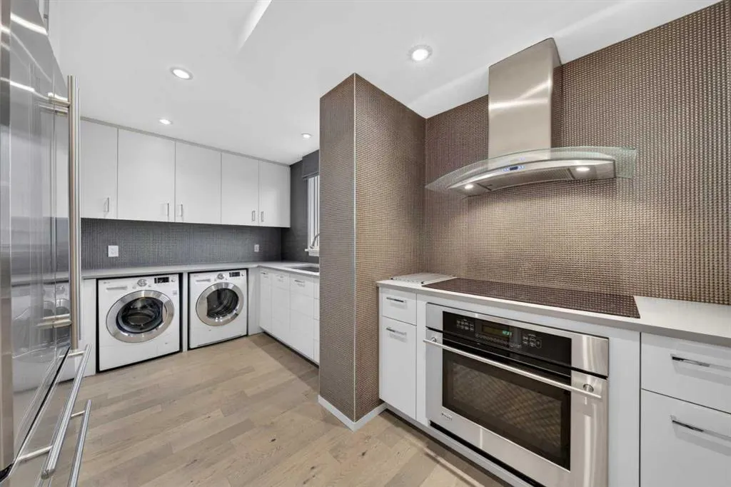 3232 Rideau Place SW #506 507