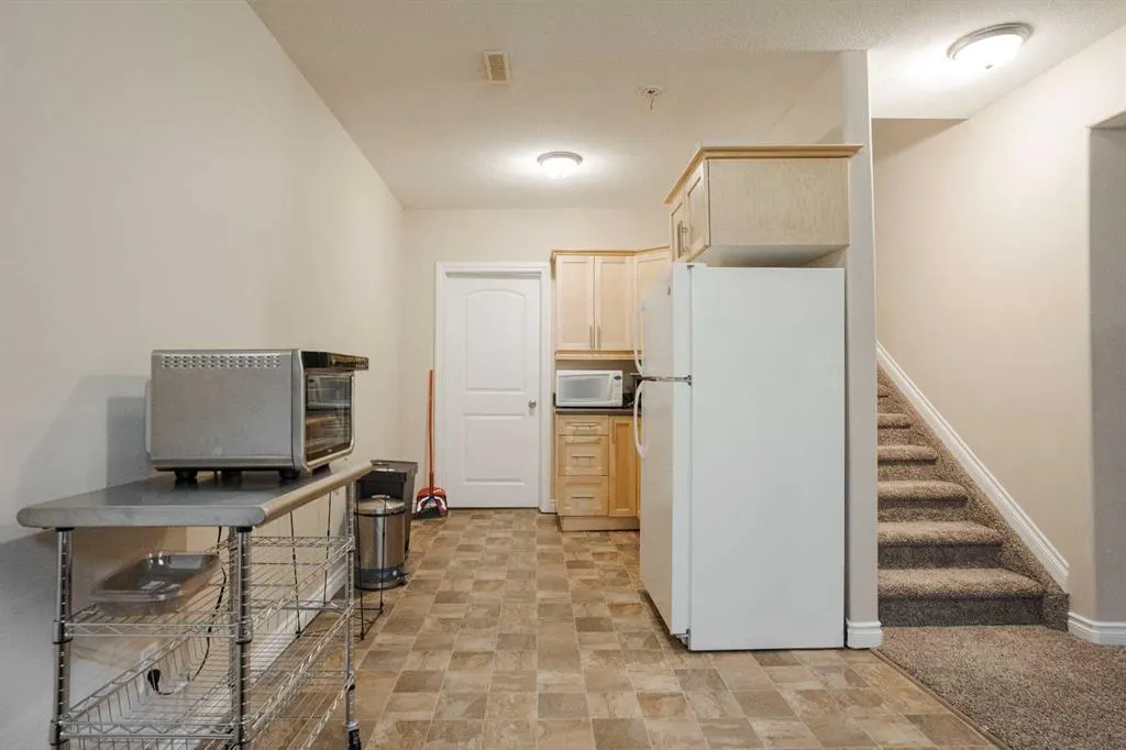 163 Rattlepan Creek Crescent