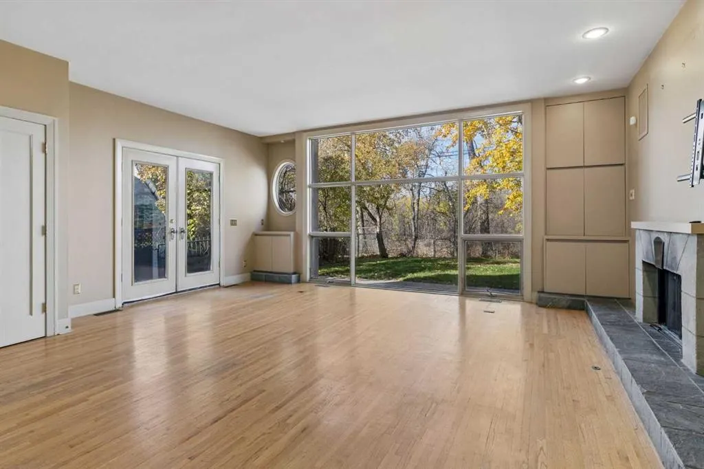 620 Rideau Road SW