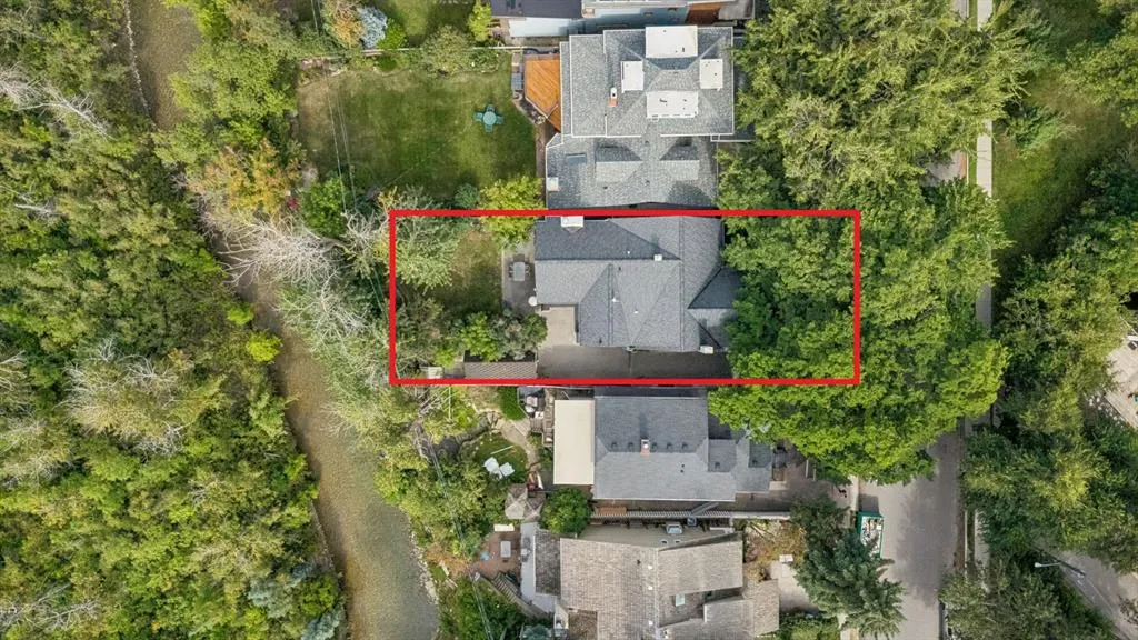 620 Rideau Road SW