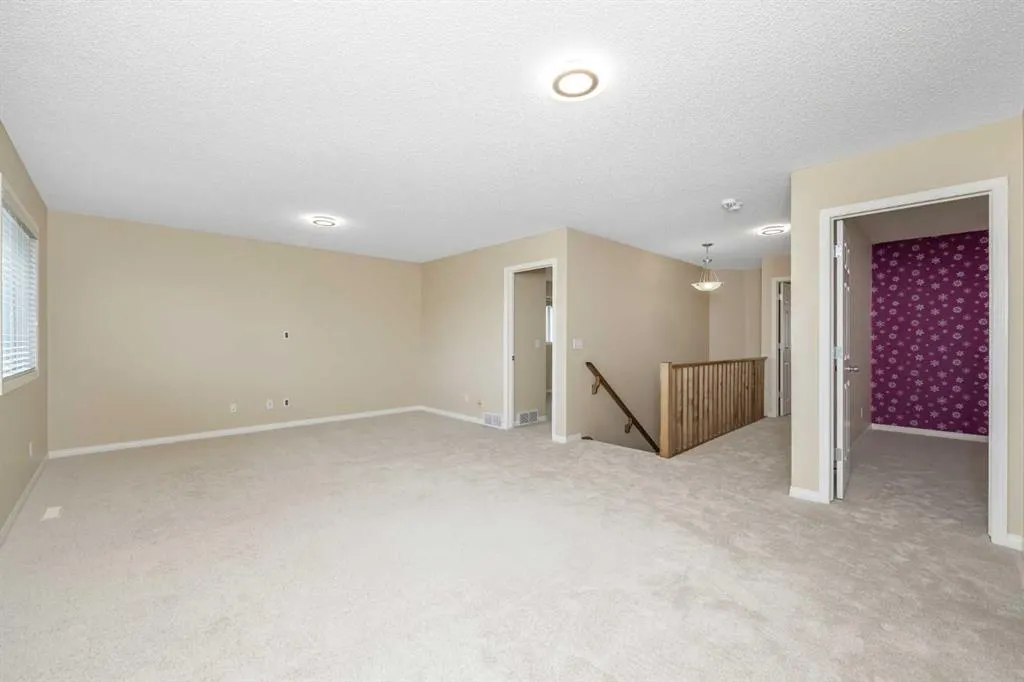 304 Evanston View NW