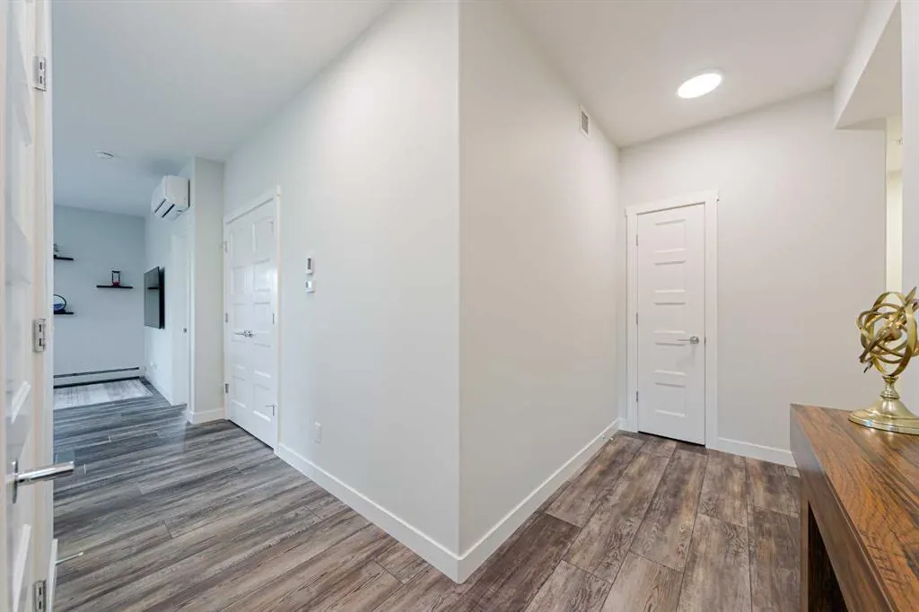 125 Wolf Hollow Crescent SE #305