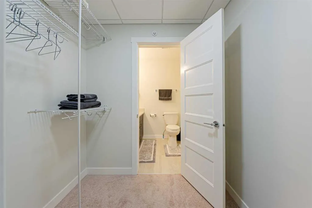 125 Wolf Hollow Crescent SE #305