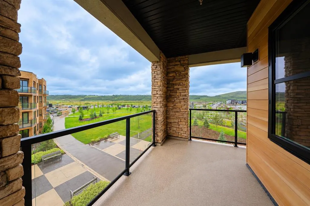 125 Wolf Hollow Crescent SE #305