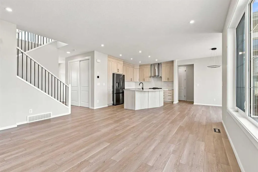 46 Cityline Common NE