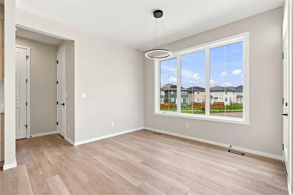 46 Cityline Common NE