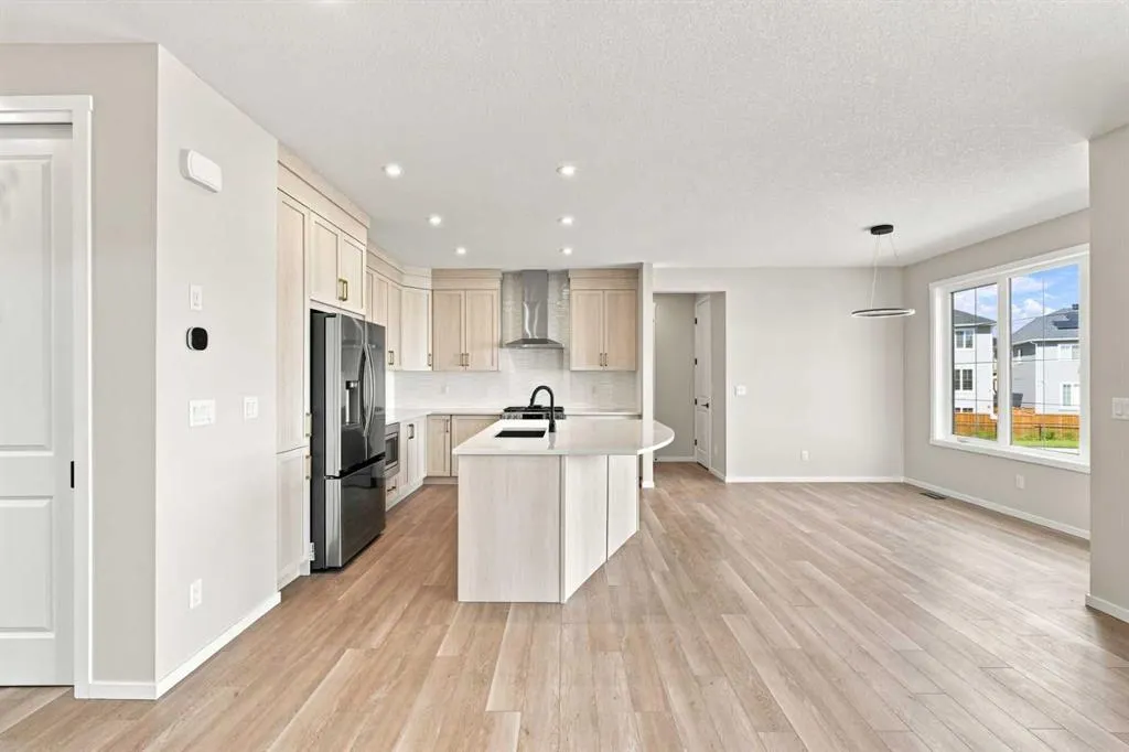 46 Cityline Common NE