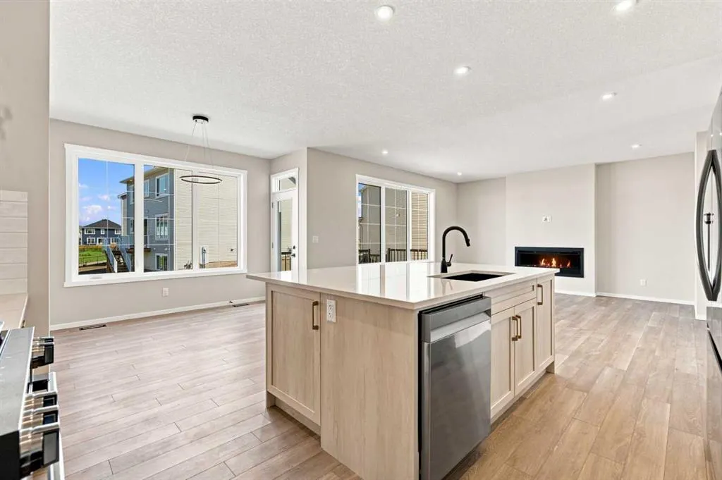 46 Cityline Common NE