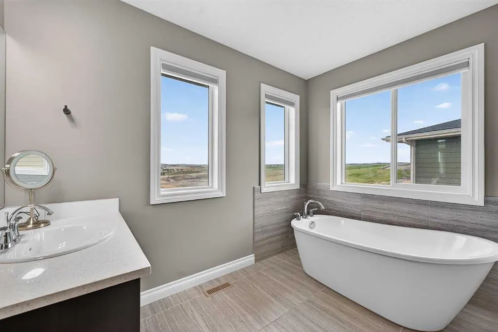 30 Evansborough View NW