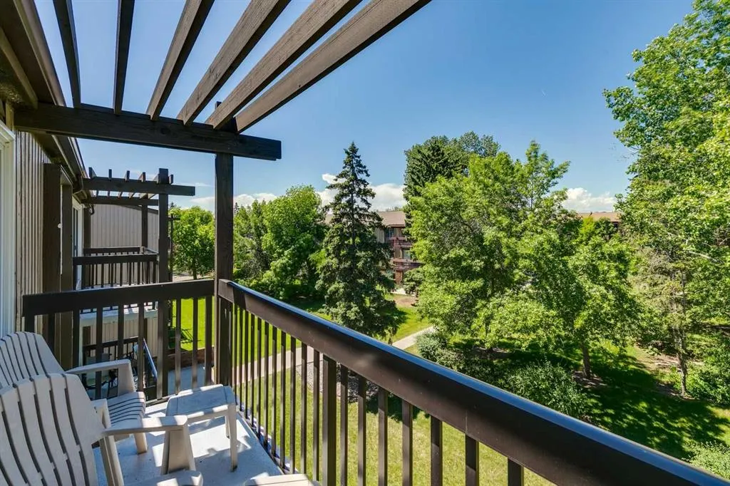 8948 Elbow Drive SW #482