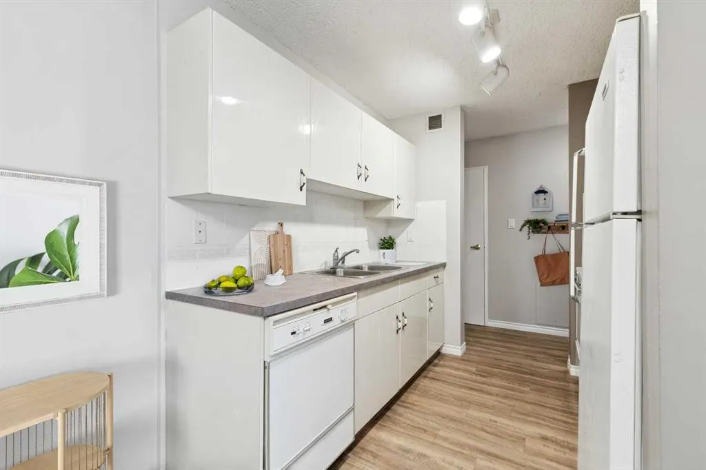 8948 Elbow Drive SW #482
