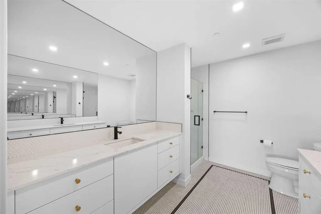 8505 Broadcast Avenue SW #209