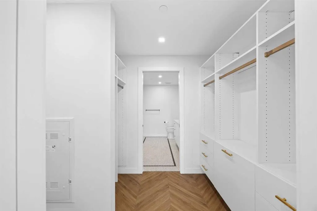 8505 Broadcast Avenue SW #209
