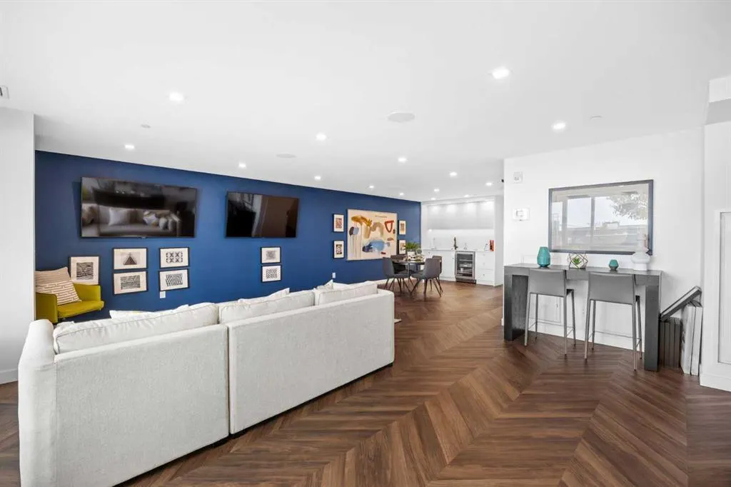 8505 Broadcast Avenue SW #209